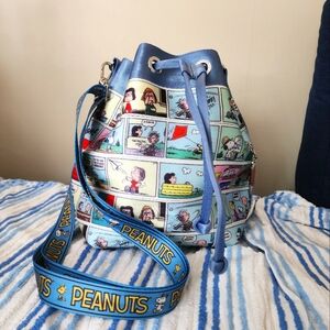 Harveys Park Hopper - PEANUTS